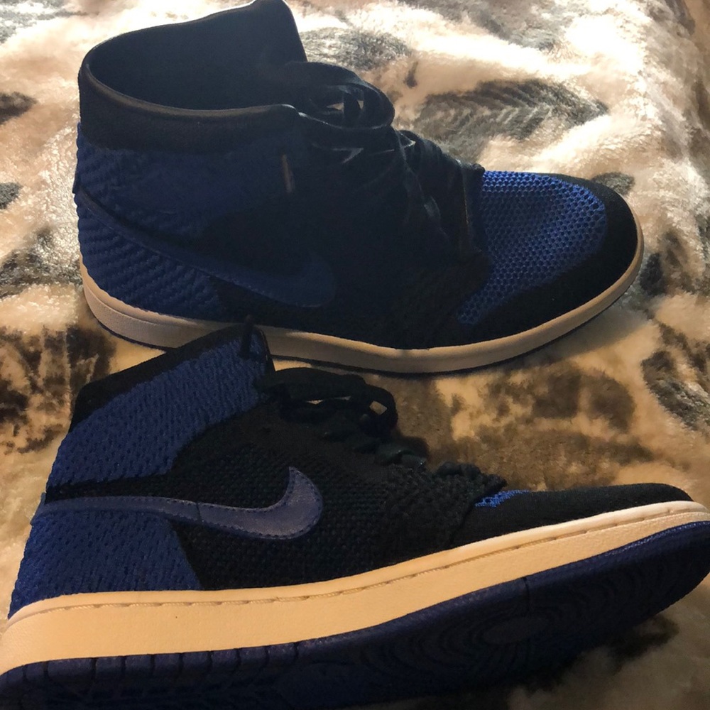 Jordan 1 Retro High Flyknit Royal